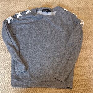 Derek Heart Women's Gray Sweater with White Ties